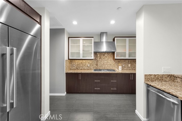 MLS #OC25244552 image #11