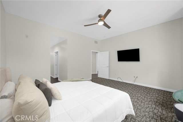 MLS #OC25244552 image #15