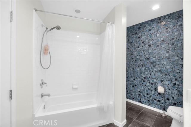 MLS #OC25244552 image #19