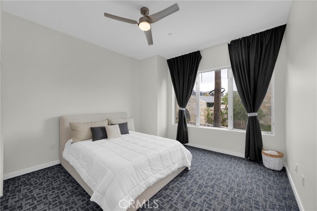 MLS #OC25244552 image #23