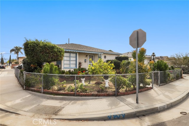 MLS #OC25244642 image #12