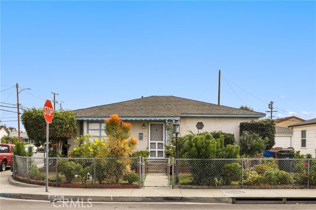 MLS #OC25244642 image #13