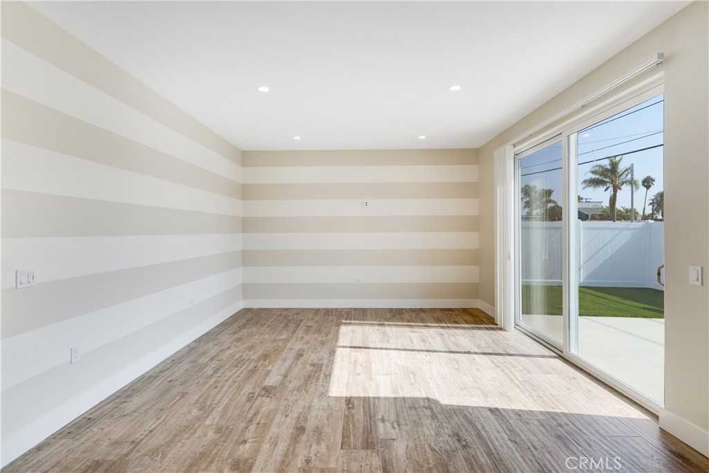 MLS #OC25244712 image #7