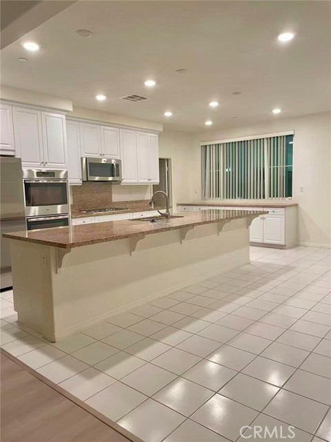 MLS #OC25244717 image #3