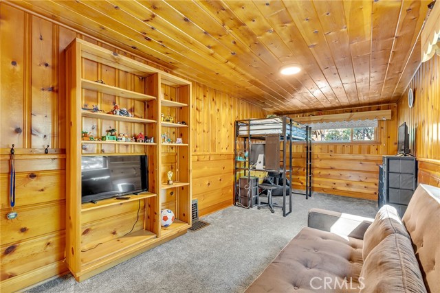 MLS #OC25244782 image #15