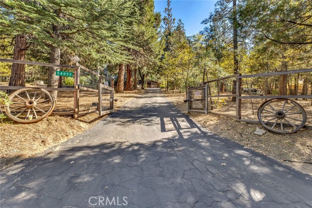 MLS #OC25244782 image #2