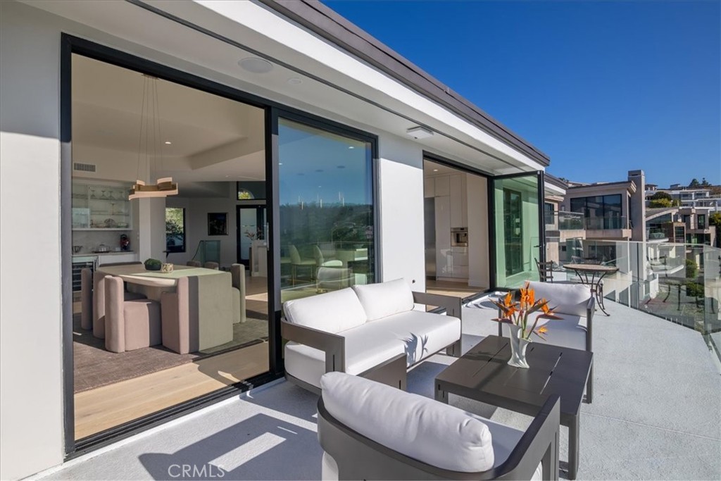 MLS #OC25244818 image #15