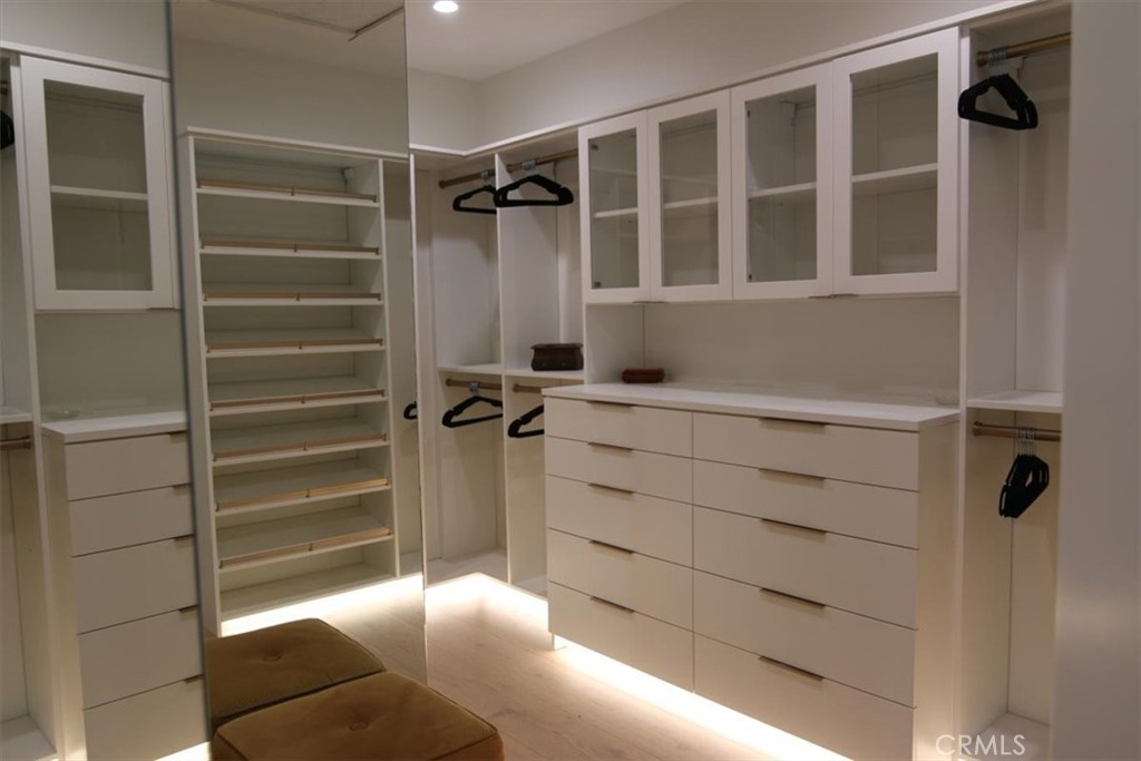 MLS #OC25244818 image #27