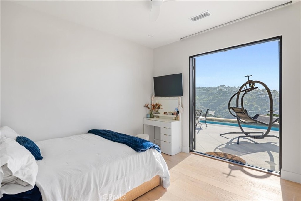 MLS #OC25244818 image #28