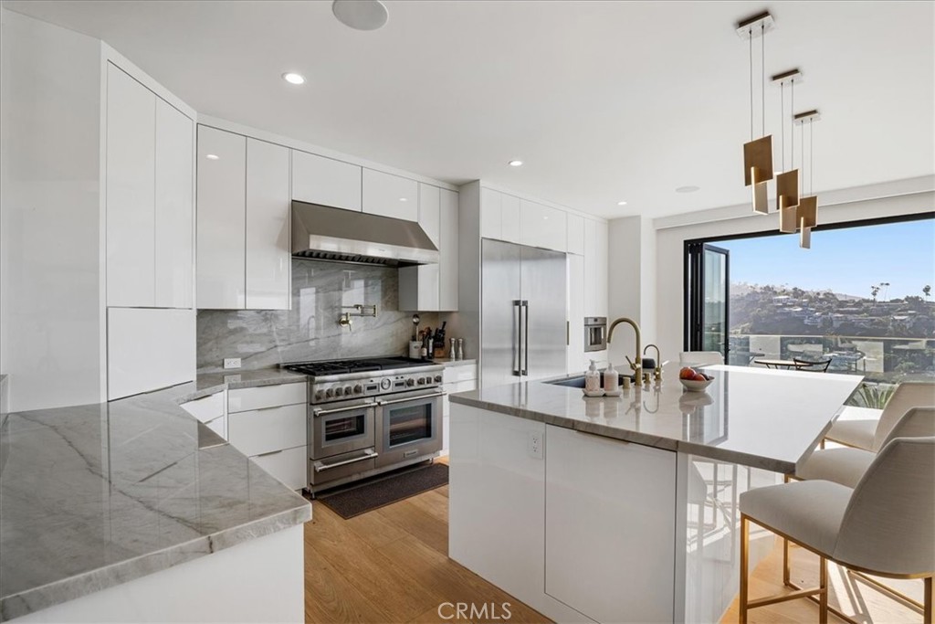 MLS #OC25244818 image #4