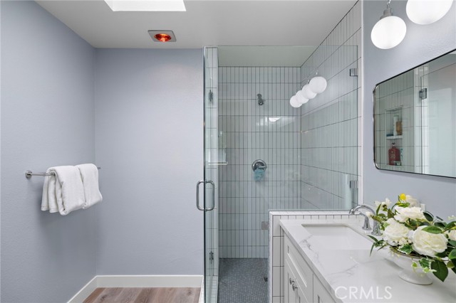 MLS #OC25244870 image #15