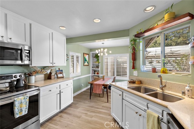 MLS #OC25244870 image #17