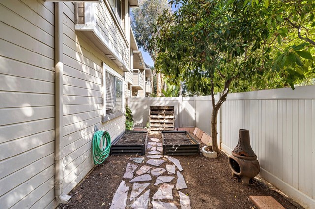 MLS #OC25244870 image #30