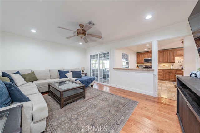 MLS #OC25244880 image #15