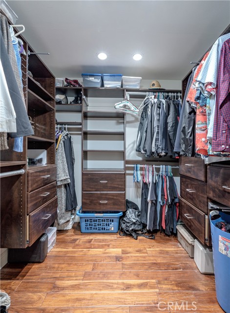 MLS #OC25244880 image #21