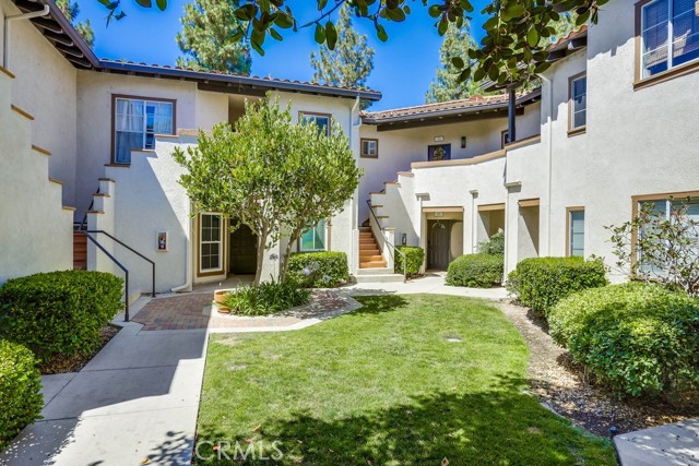 MLS #OC25244961 image #1