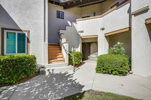 MLS #OC25244961 image #2