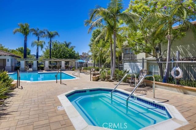 MLS #OC25244961 image #32