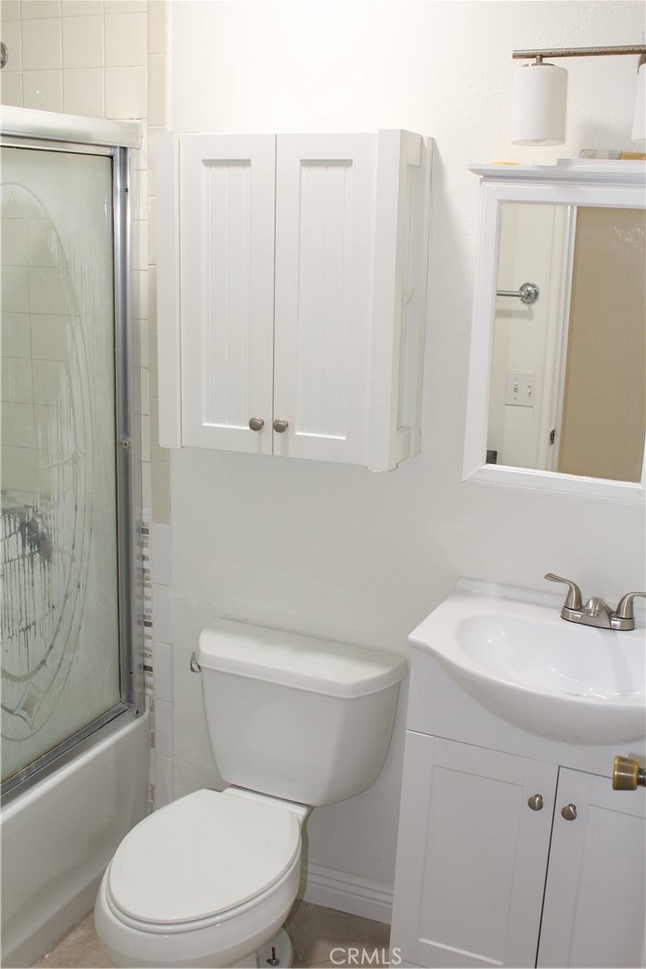 MLS #OC25245187 image #17