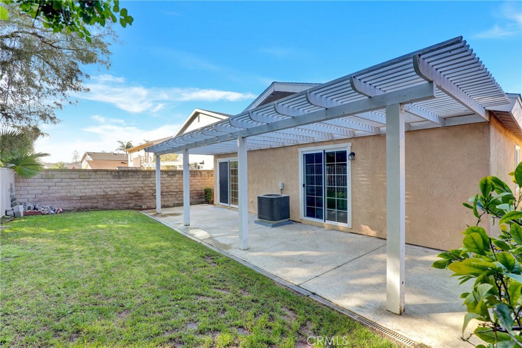 MLS #OC25245187 image #28