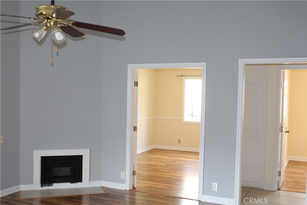 MLS #OC25245187 image #5