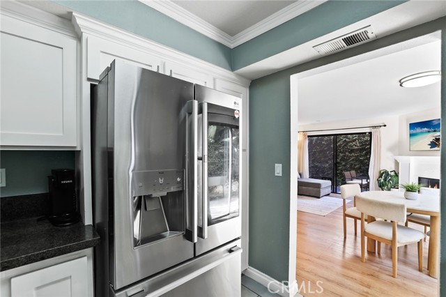 MLS #OC25245207 image #13