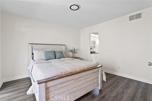 MLS #OC25245207 image #20