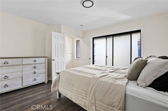 MLS #OC25245207 image #22