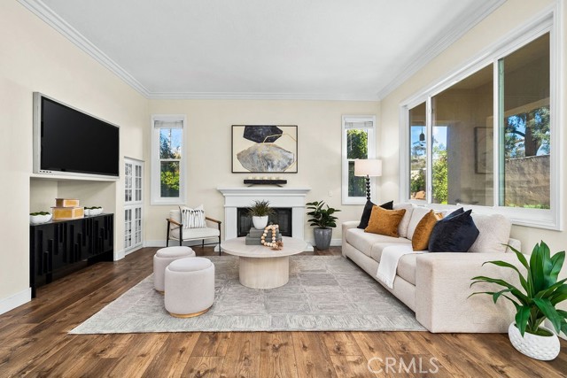 MLS #OC25245226 image #6