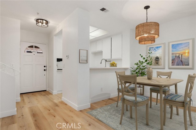 MLS #OC25245249 image #2