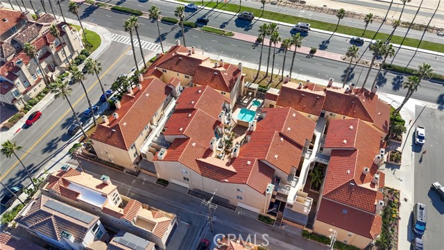 MLS #OC25245249 image #24