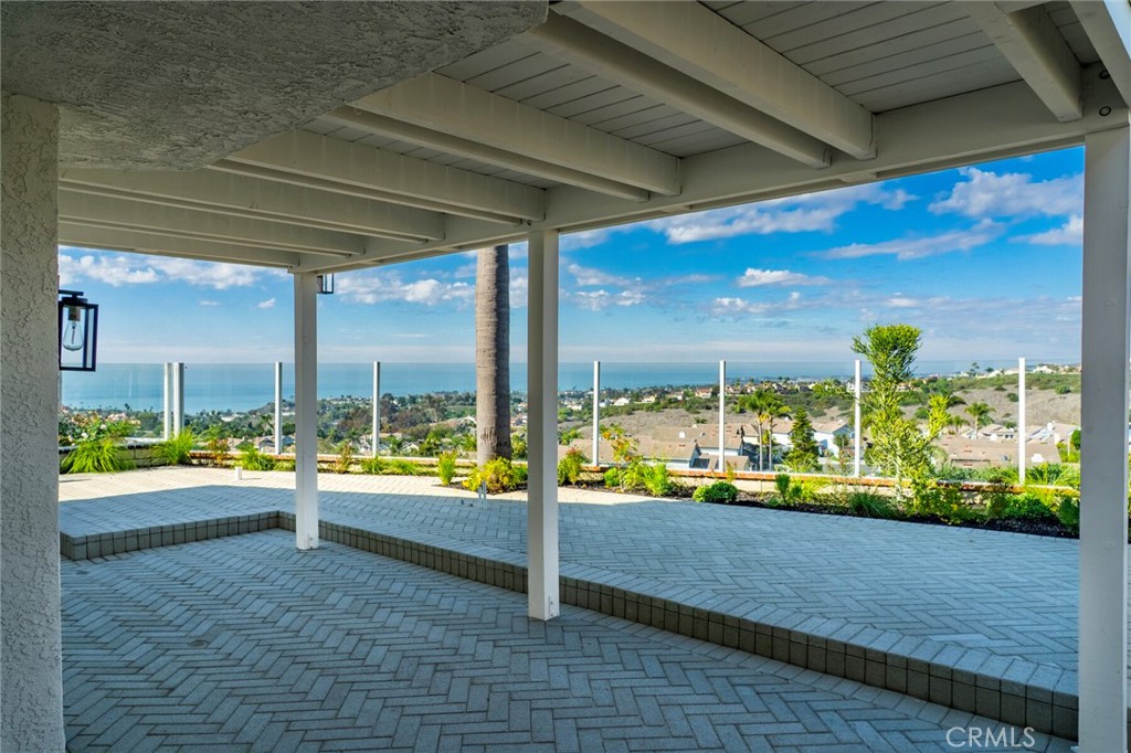 MLS #OC25245288 image #1