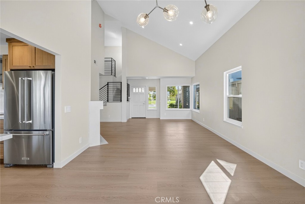 MLS #OC25245288 image #16