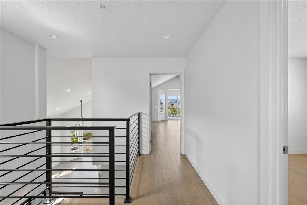 MLS #OC25245288 image #47