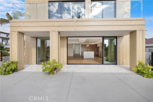 MLS #OC25245331 image #12