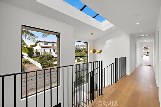 MLS #OC25245331 image #13