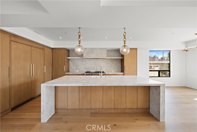 MLS #OC25245331 image #5