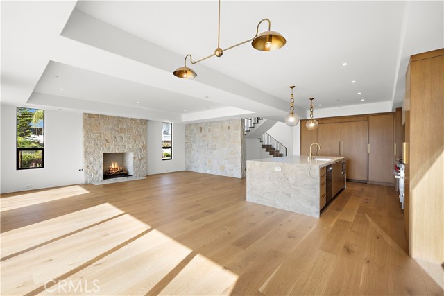 MLS #OC25245331 image #8