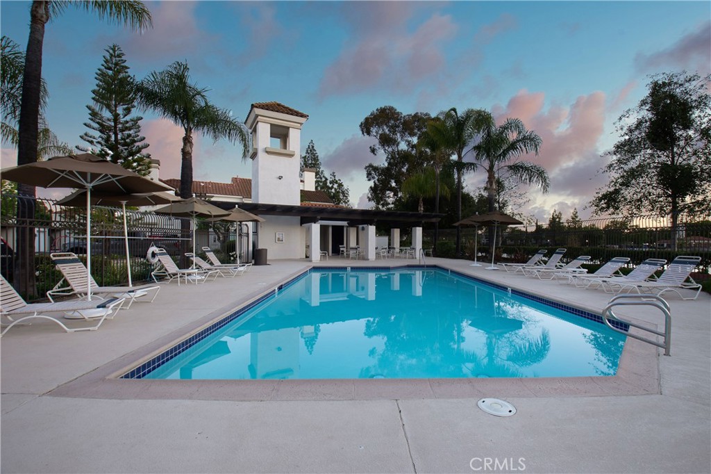 MLS #OC25245379 image #20