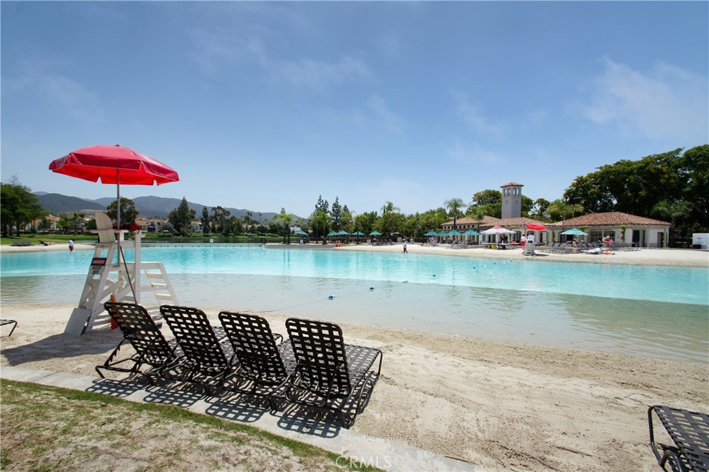 MLS #OC25245379 image #32