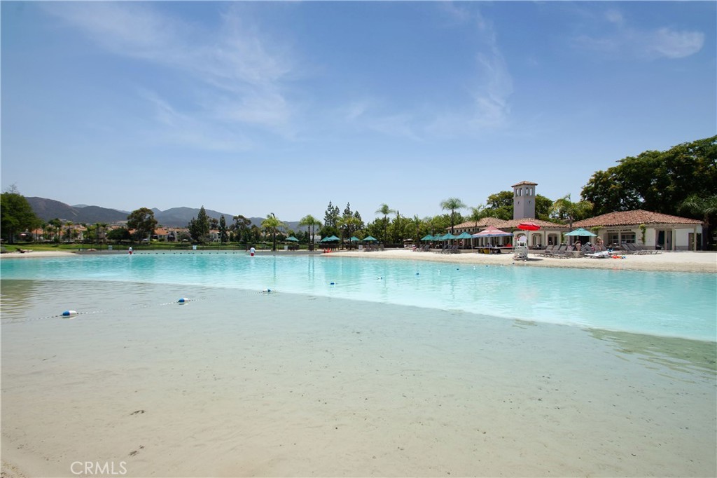 MLS #OC25245379 image #34