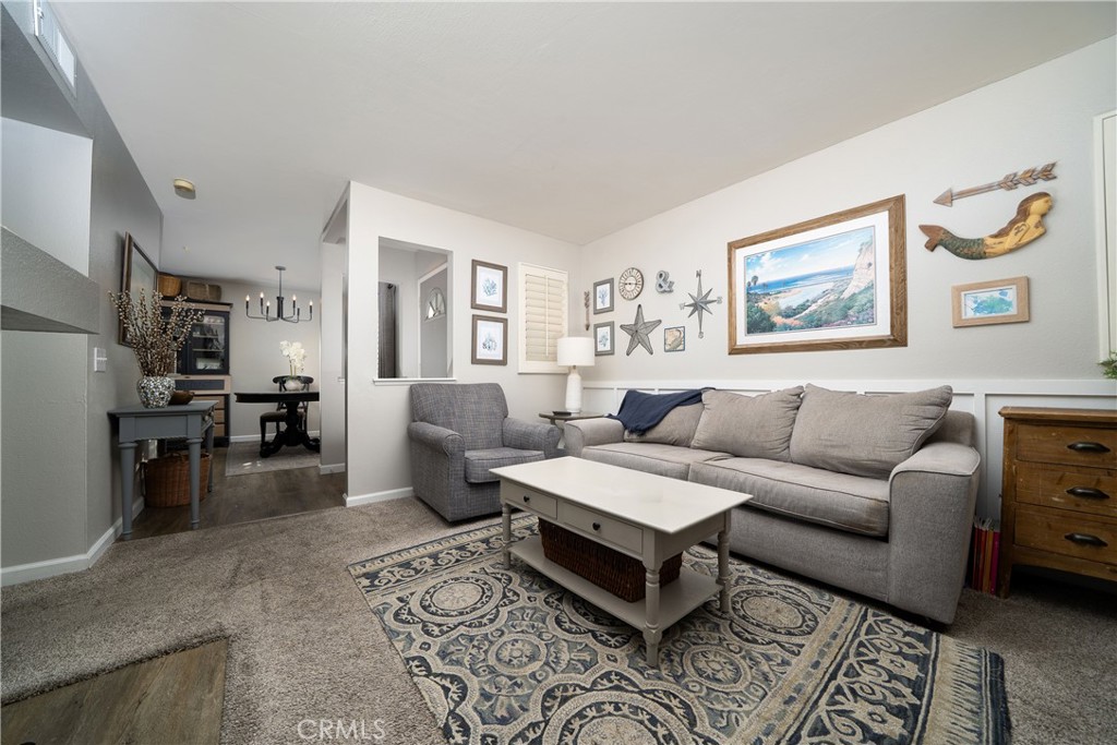 MLS #OC25245379 image #6