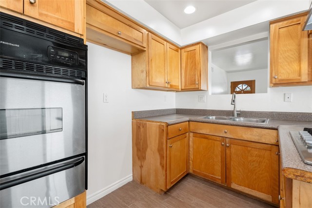 MLS #OC25245392 image #17