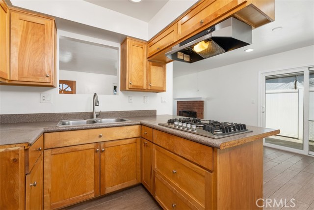 MLS #OC25245392 image #18