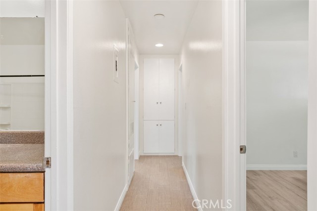 MLS #OC25245392 image #19