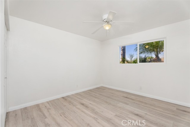 MLS #OC25245392 image #23