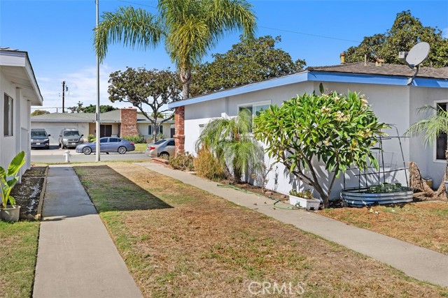 MLS #OC25245392 image #7