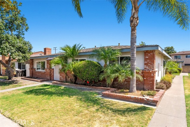 MLS #OC25245392 image #9