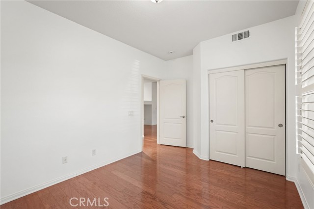 MLS #OC25245408 image #10