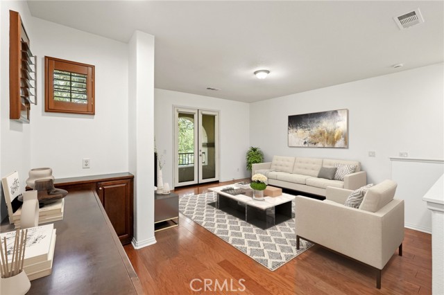 MLS #OC25245408 image #13